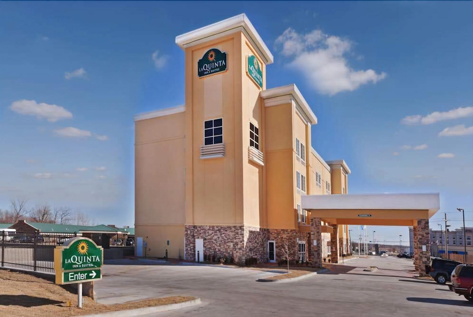 La Quinta By Wyndham Tulsa - Catoosa Hotel Exterior foto